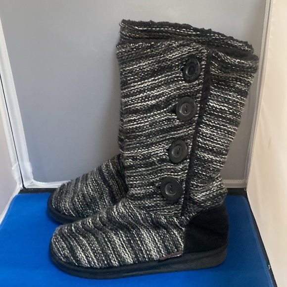 Muk Luks Womens Liza Pull-on Slouch NWOT size 6 - Picture 1 of 15